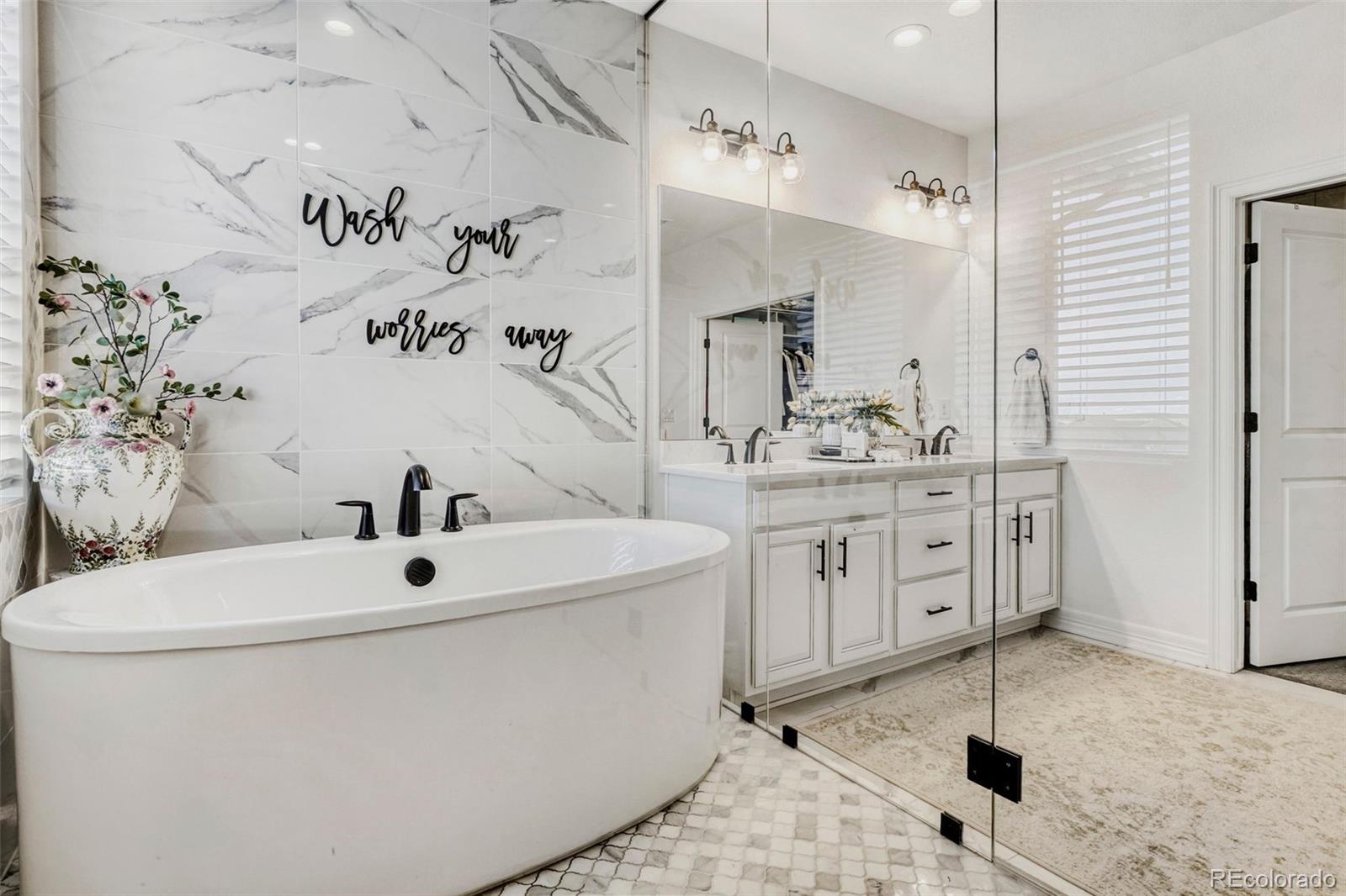 27841 E Lakeview Drive Aurora CO 80016