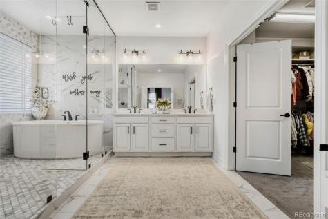 27841 E Lakeview Drive Aurora CO 80016