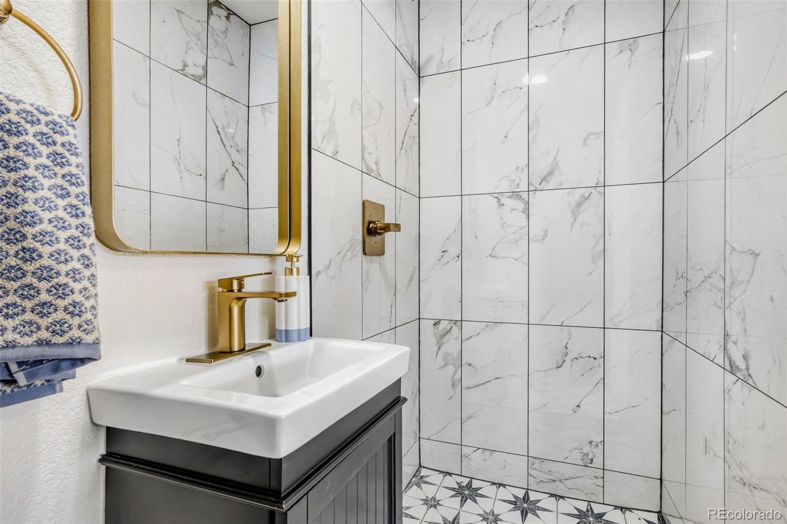 27841 E Lakeview Drive Aurora CO 80016
