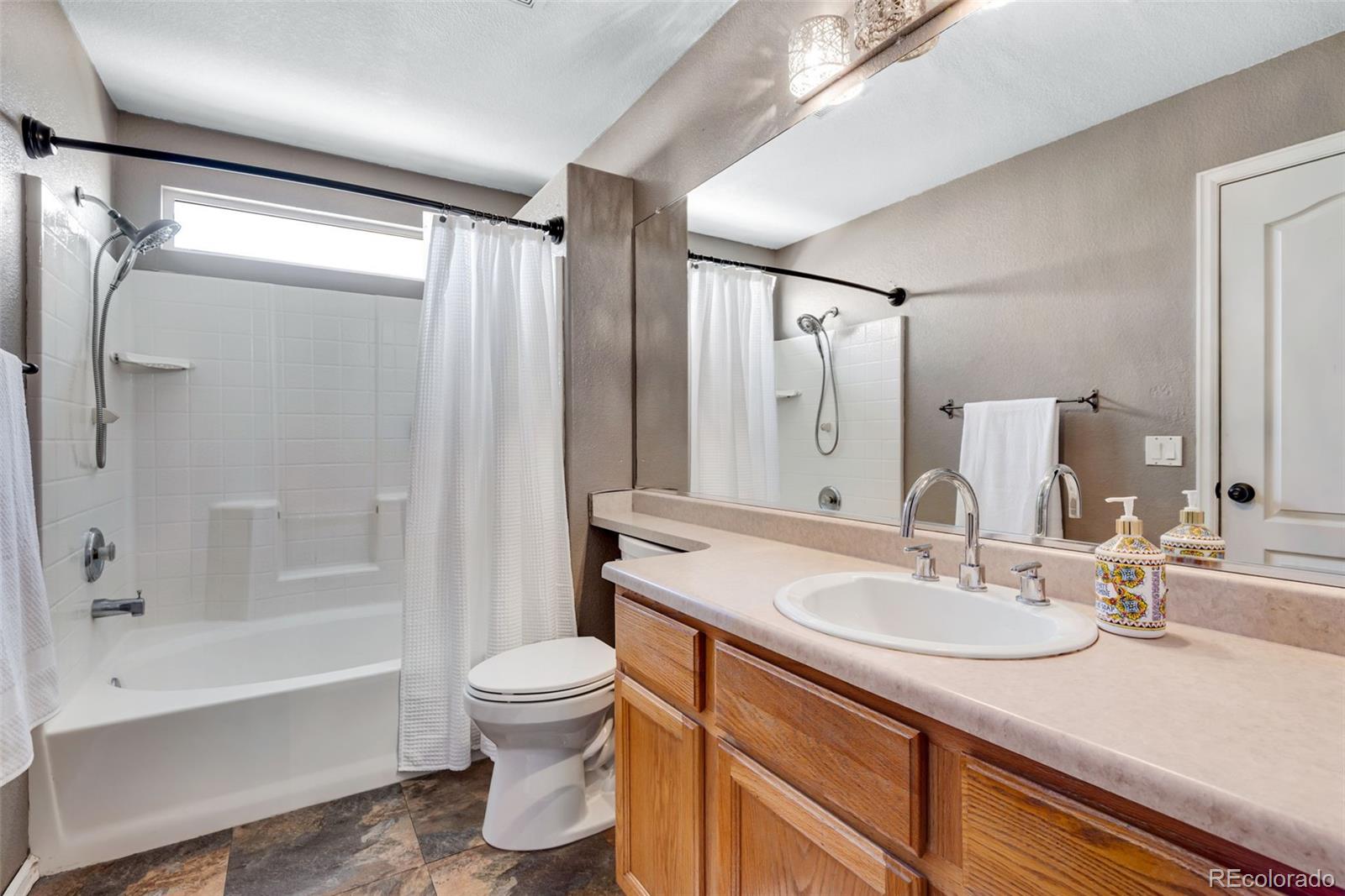 19573 E 40th Drive Denver CO 80249