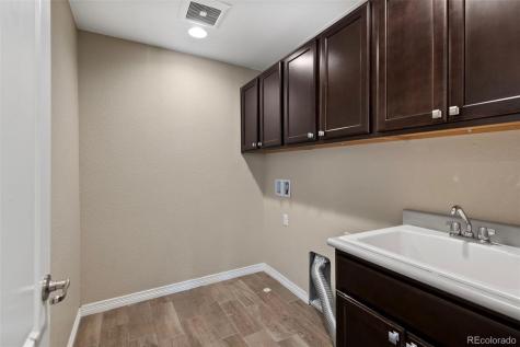 9517 Iron Mountain Way Arvada CO 80007