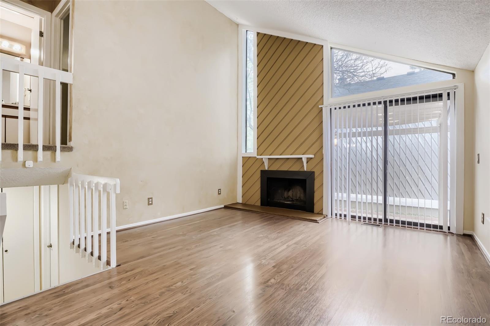 10223 E Peakview Avenue Englewood CO 80111