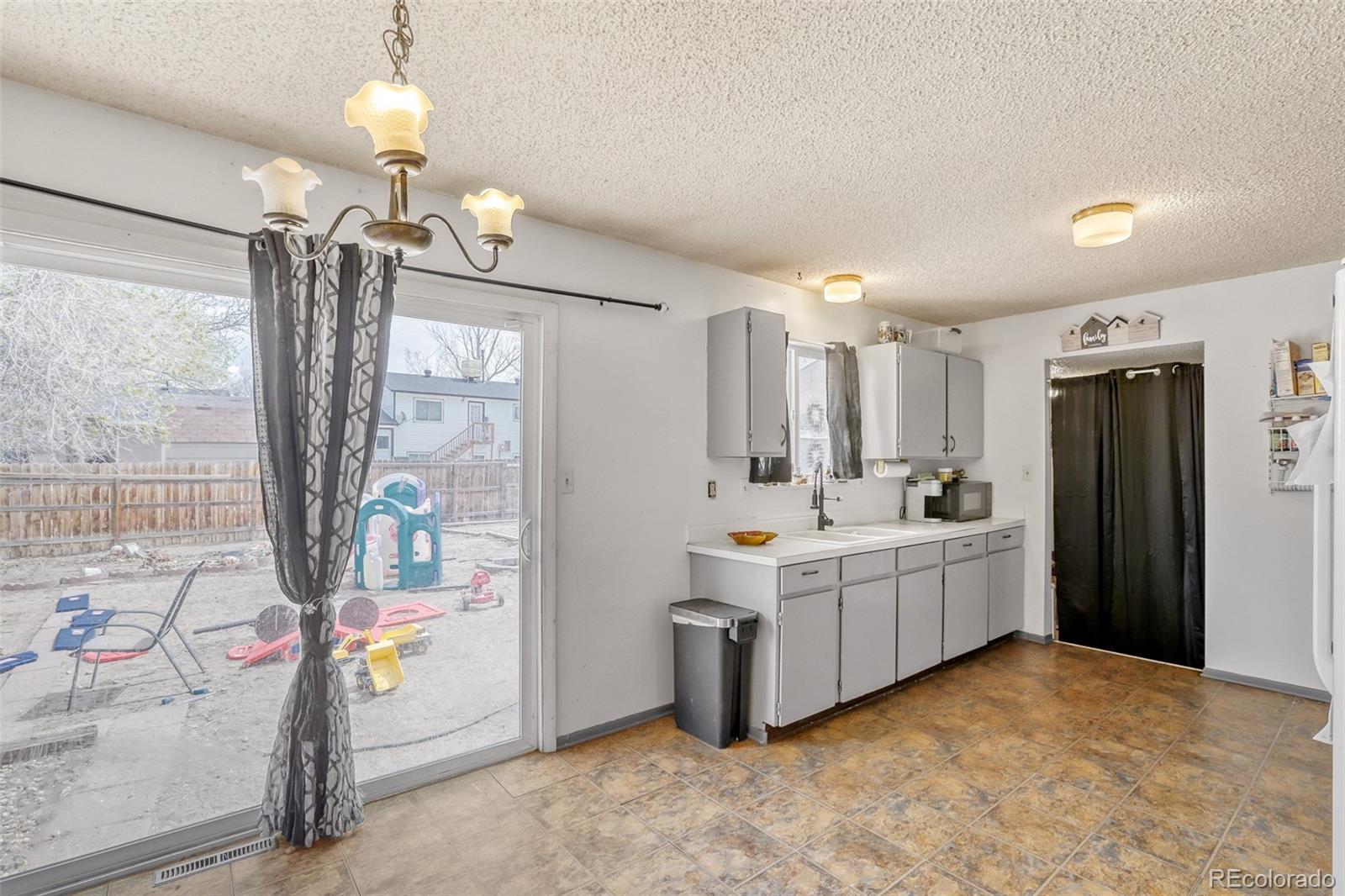 910 Dogwood Avenue Fort Lupton CO 80621