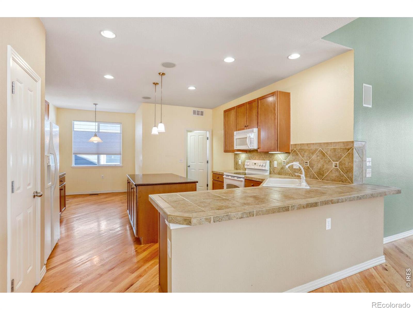 527 Deerwood Drive Longmont CO 80504