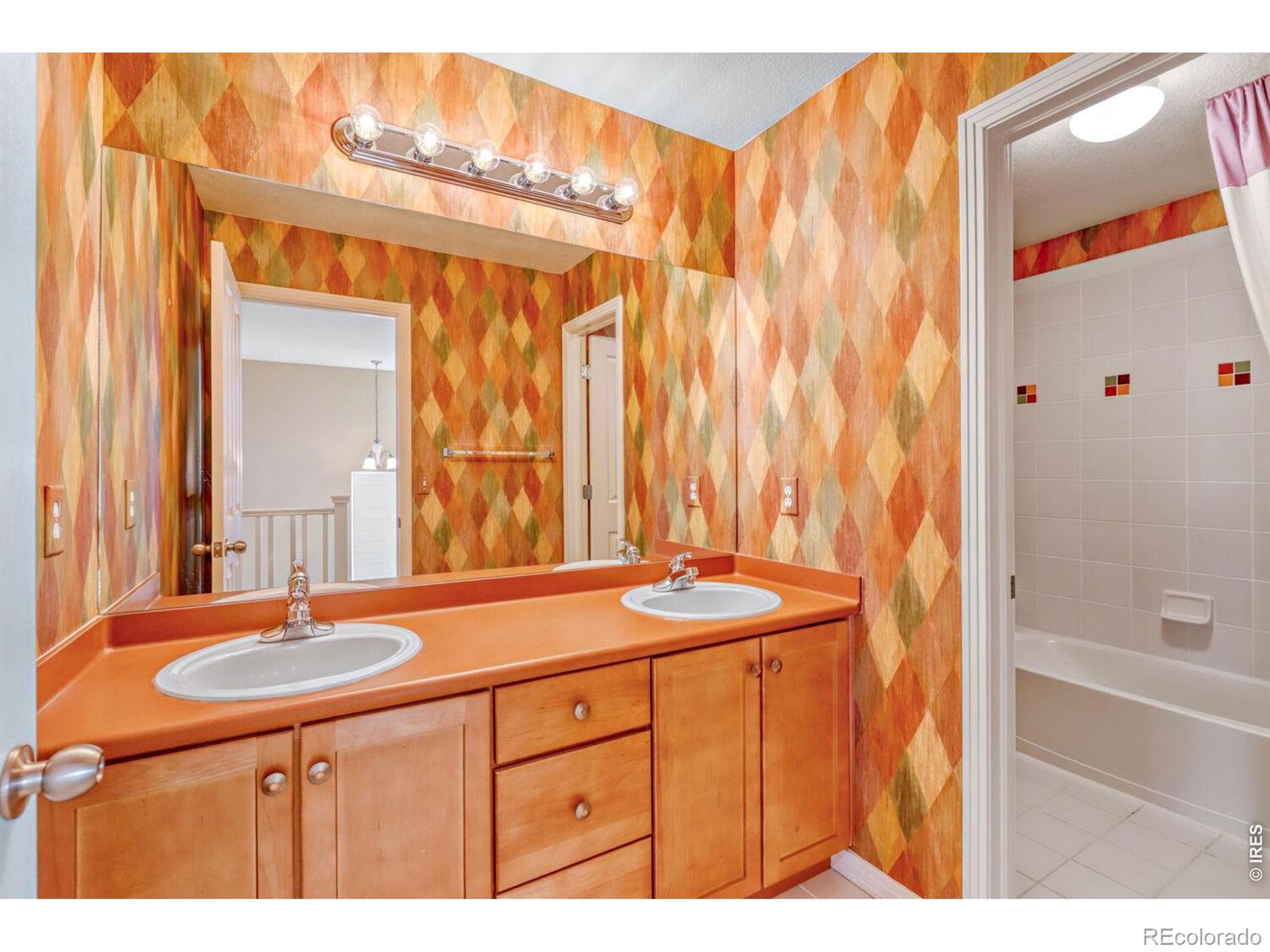 527 Deerwood Drive Longmont CO 80504
