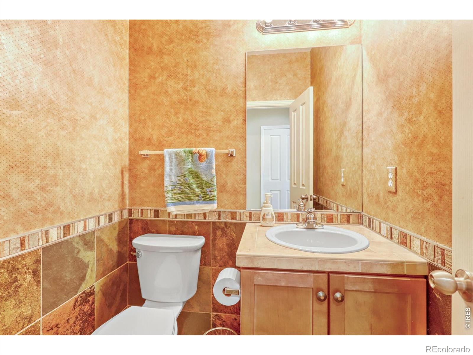 527 Deerwood Drive Longmont CO 80504