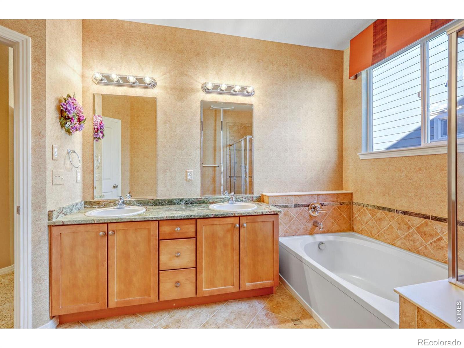 527 Deerwood Drive Longmont CO 80504