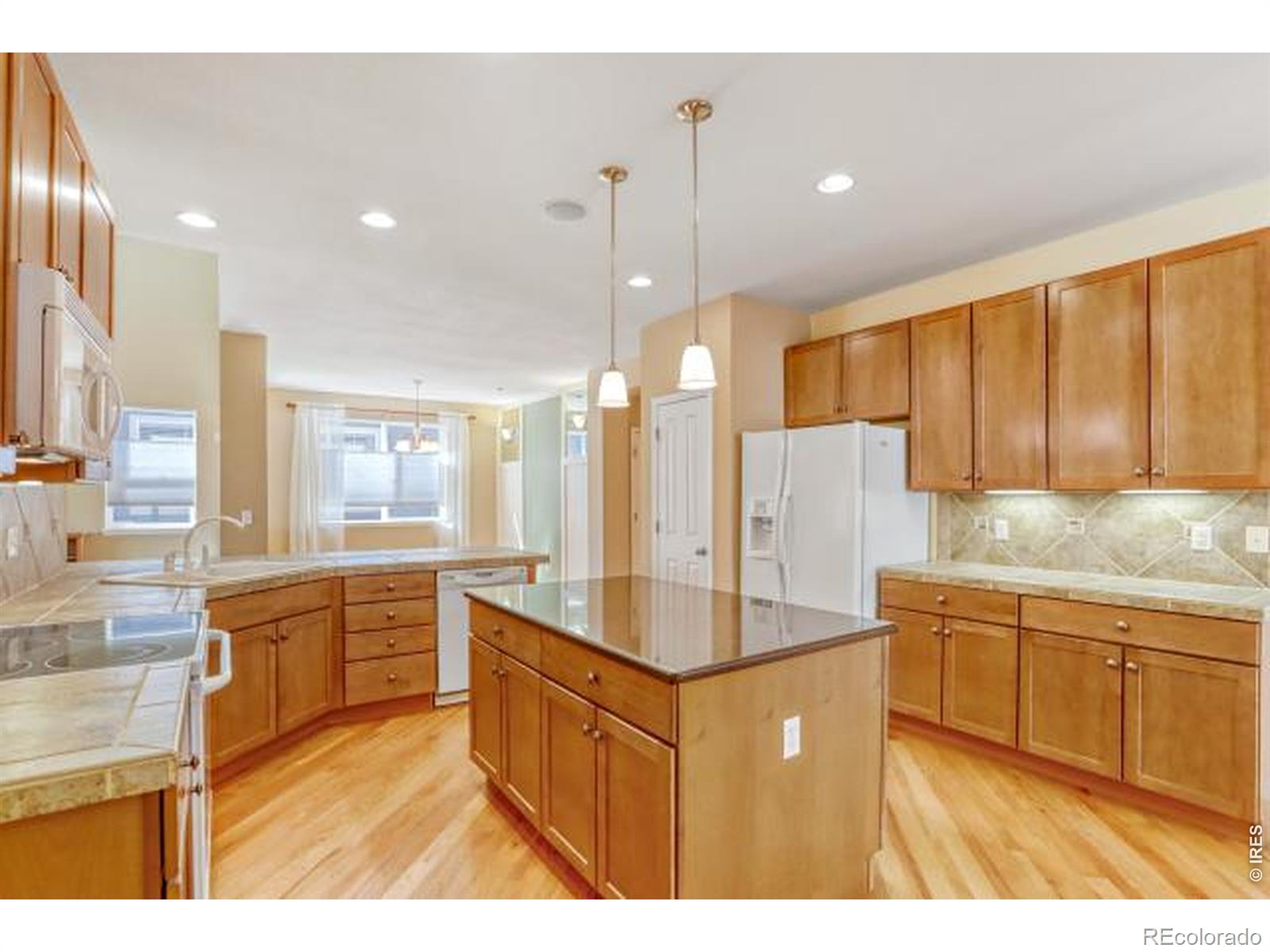527 Deerwood Drive Longmont CO 80504