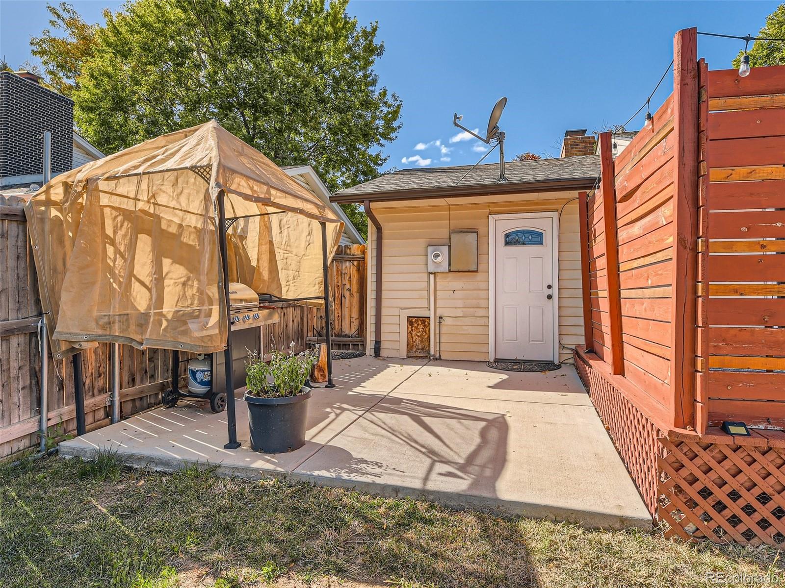 2258 S Laredo Street Aurora CO 80013