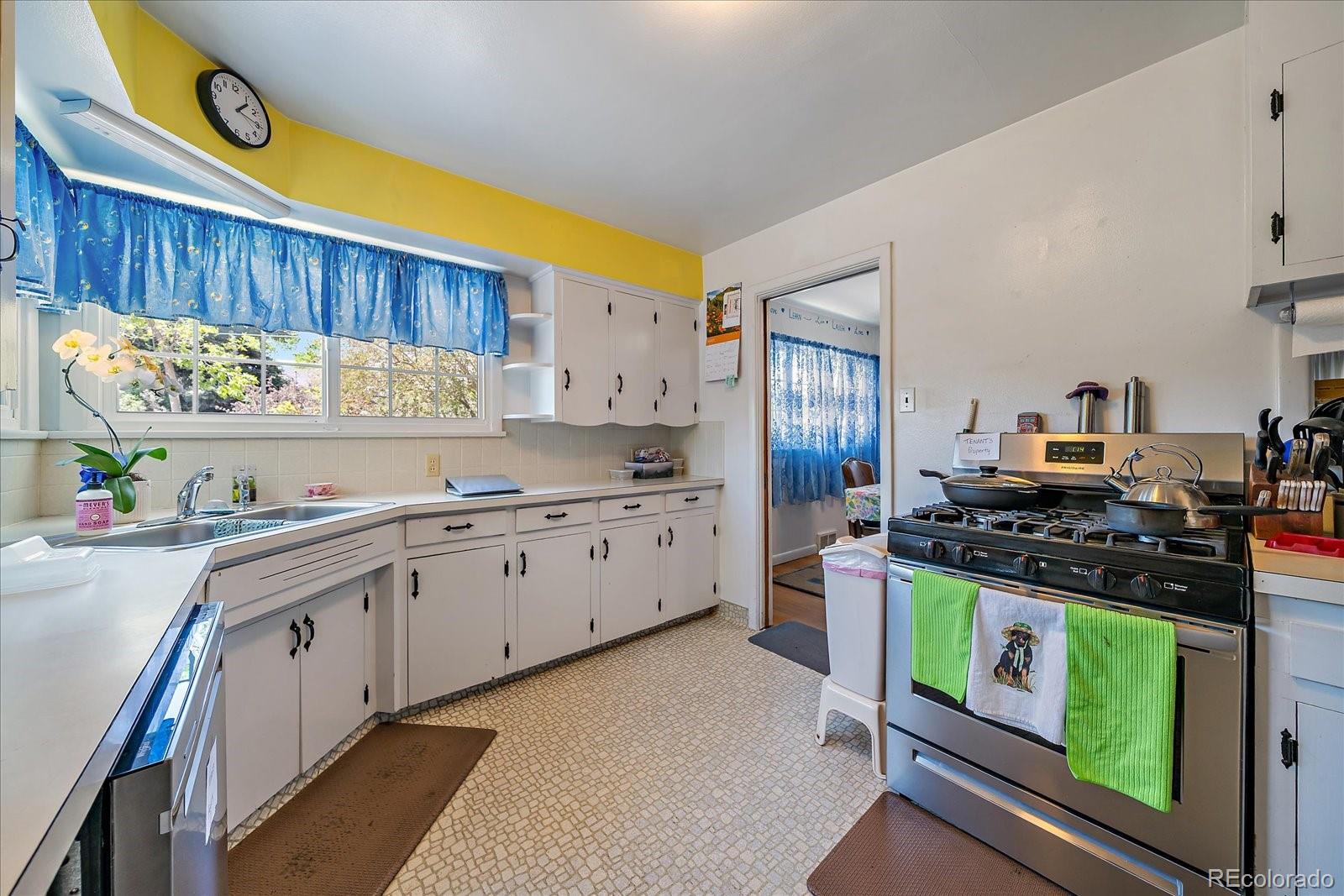 9150 Grandview Avenue Arvada CO 80002