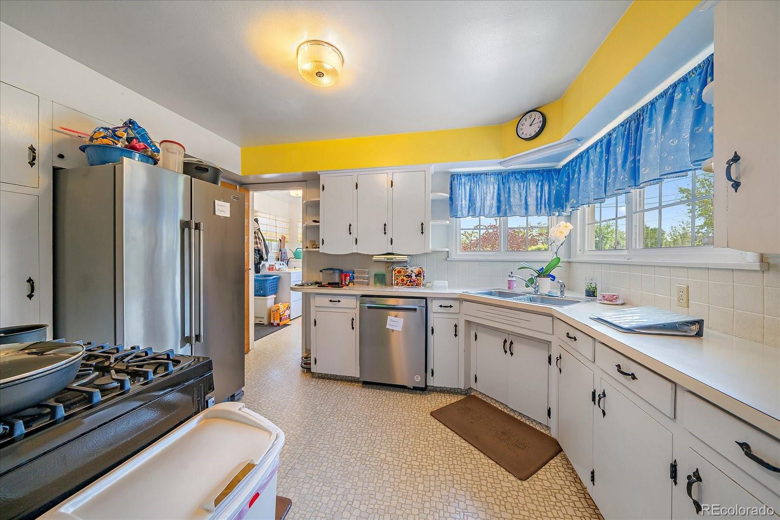 9150 Grandview Avenue Arvada CO 80002