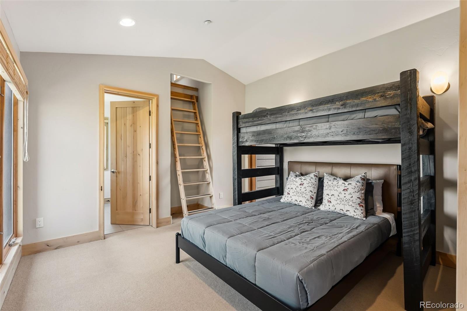 2800 Hunters Knob Road Silverthorne CO 80498