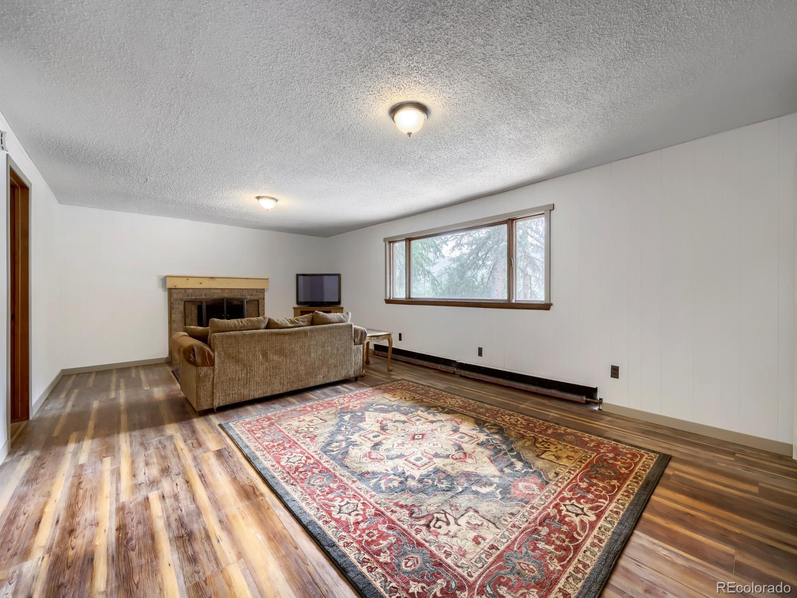 21005 State Highway 7 Lyons CO 80540