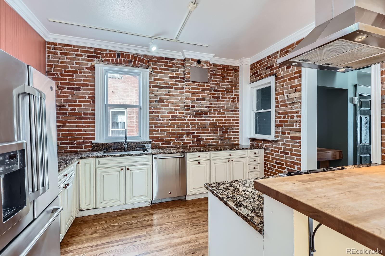 1006 S Emerson Street Denver CO 80209