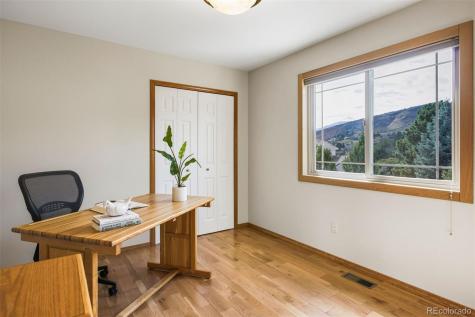 5560 Darien Way Colorado Springs CO 80919