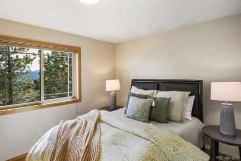 5560 Darien Way Colorado Springs CO 80919