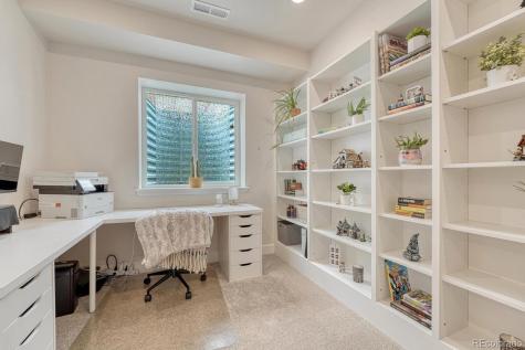 22583 E Union Circle Aurora CO 80015