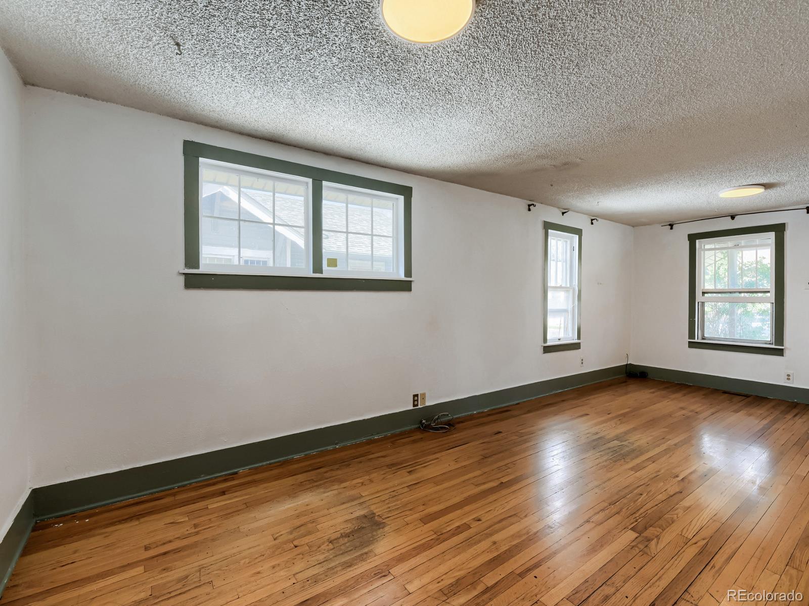 4075 S Lincoln Street Englewood CO 80113