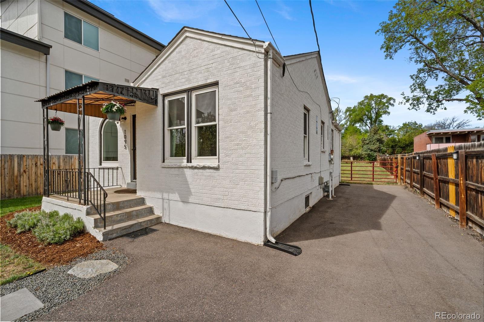 1095 Carr Street Lakewood CO 80214