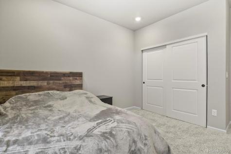 5825 Mireland View Colorado Springs CO 80927