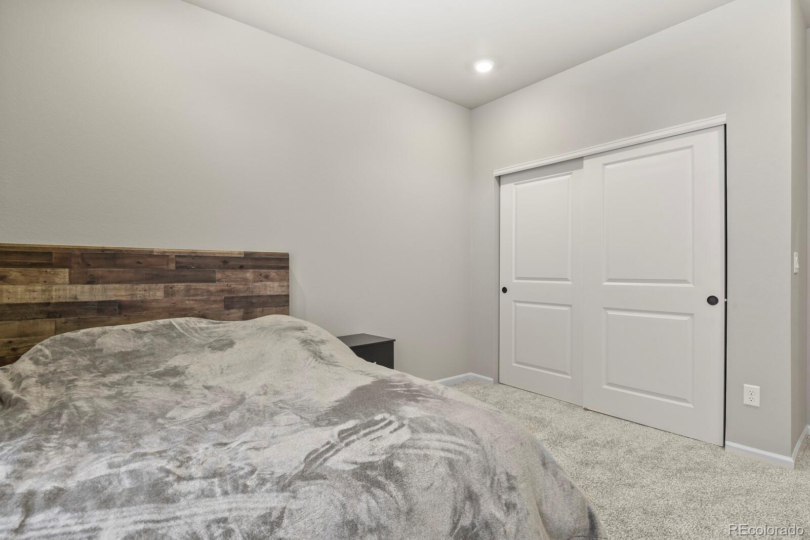 5825 Mireland View Colorado Springs CO 80927