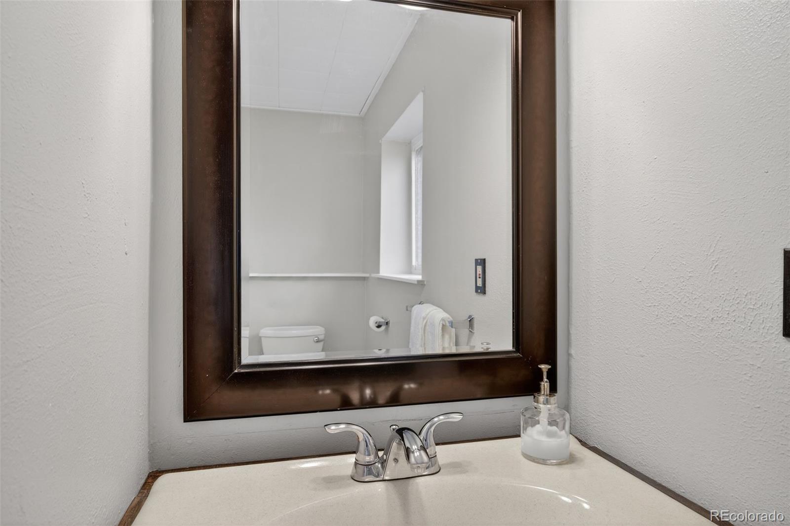 17955 E Bails Place Aurora CO 80017