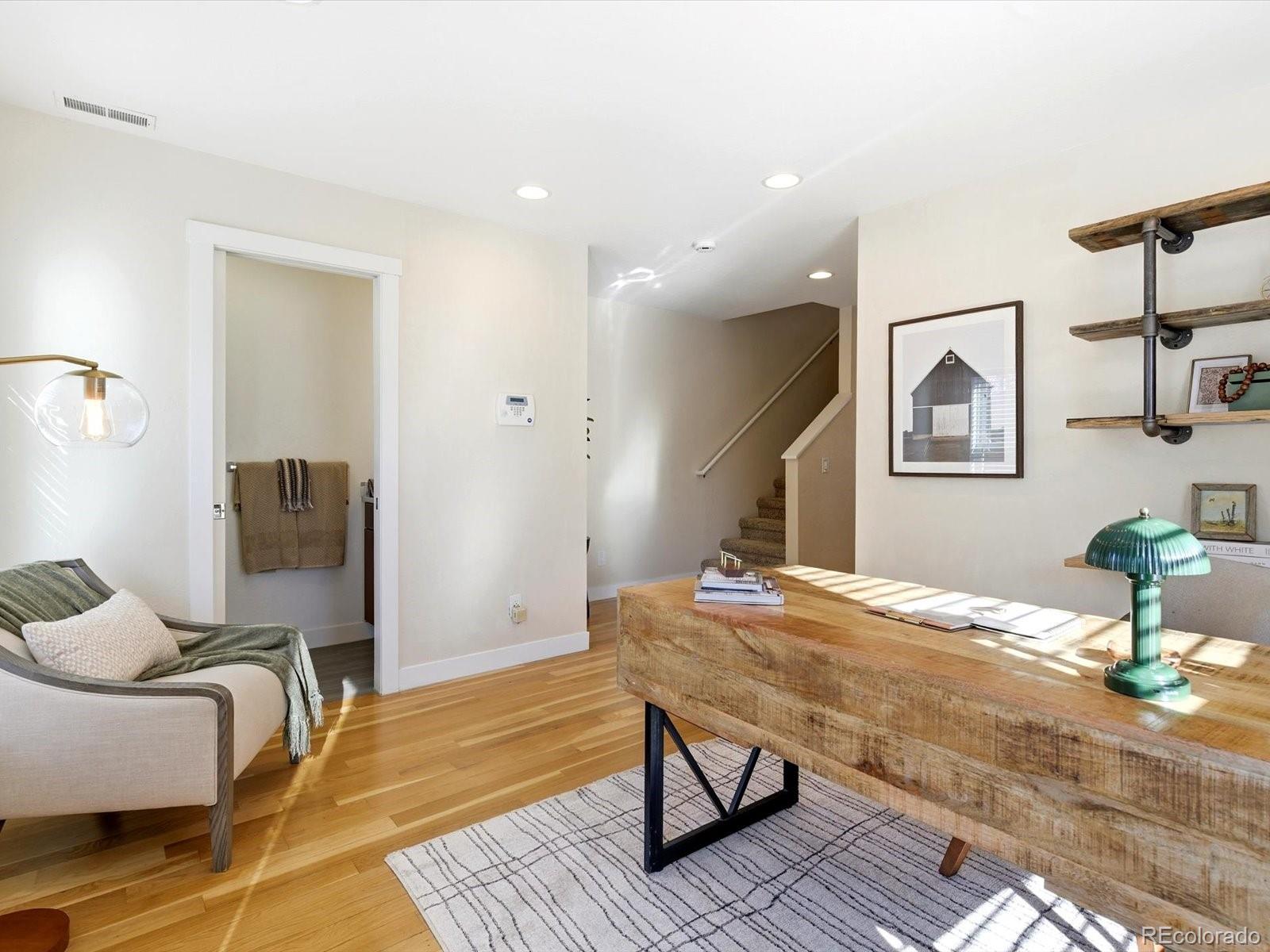 3323 N Clayton Street Denver CO 80205