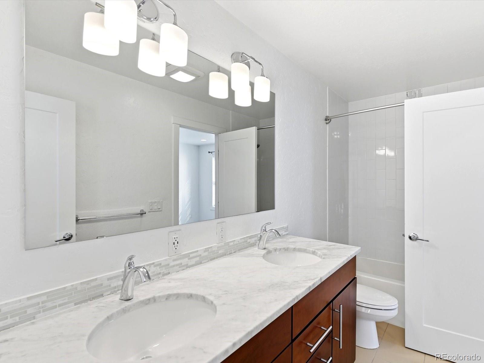 3323 N Clayton Street Denver CO 80205
