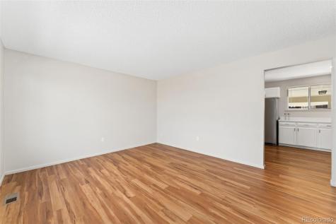 3082 S Laredo Circle Aurora CO 80013