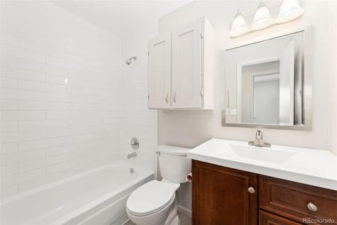 3082 S Laredo Circle Aurora CO 80013