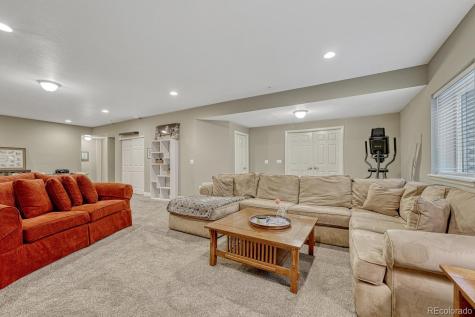 4514 S Valdai Circle Aurora CO 80015