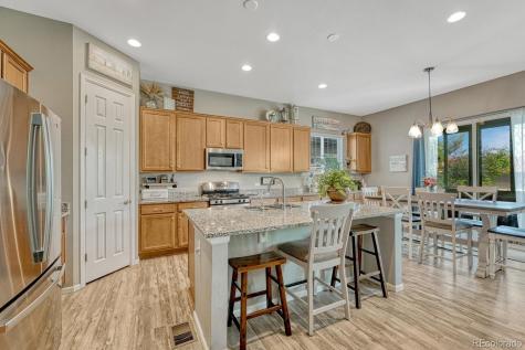 4514 S Valdai Circle Aurora CO 80015