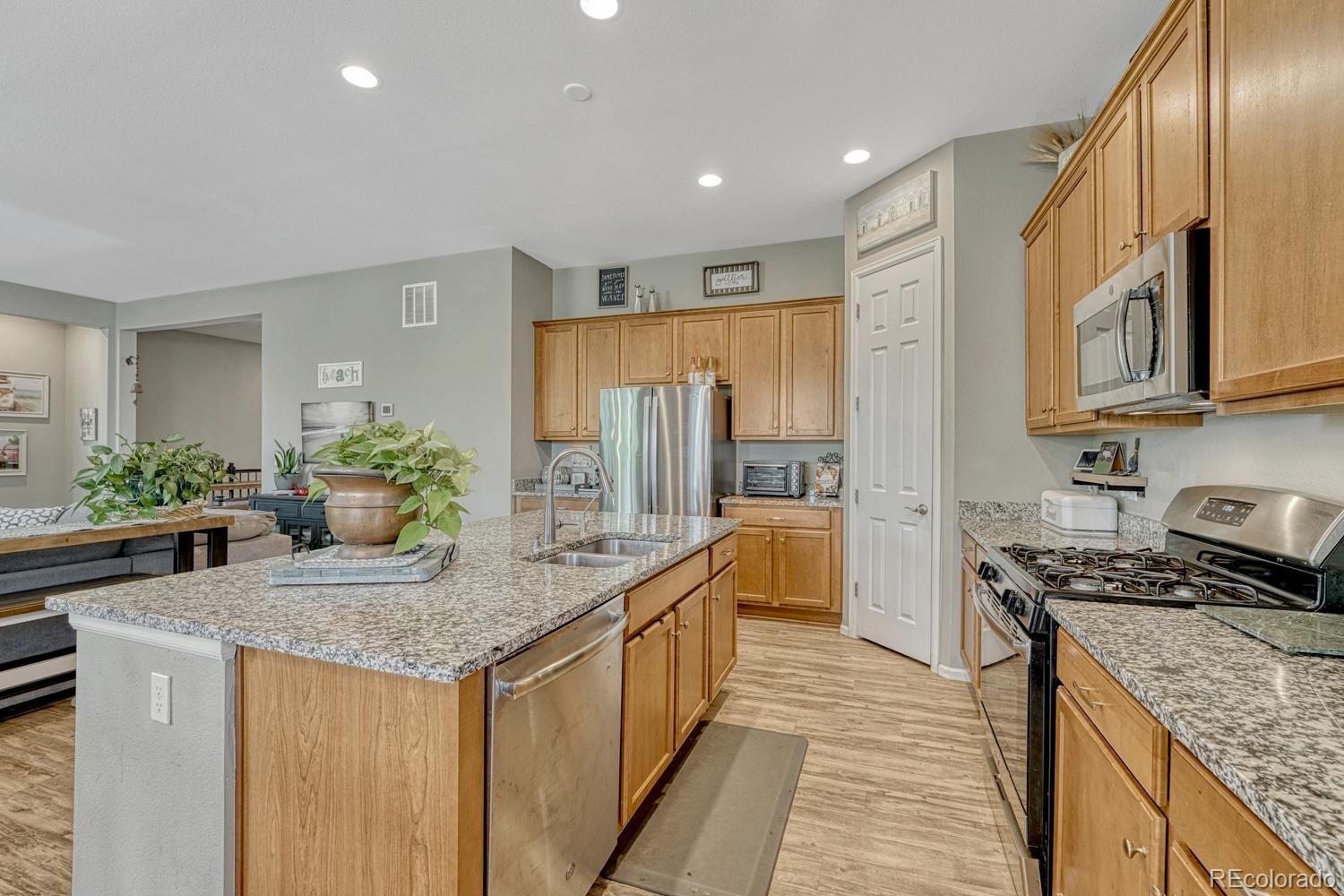 4514 S Valdai Circle Aurora CO 80015