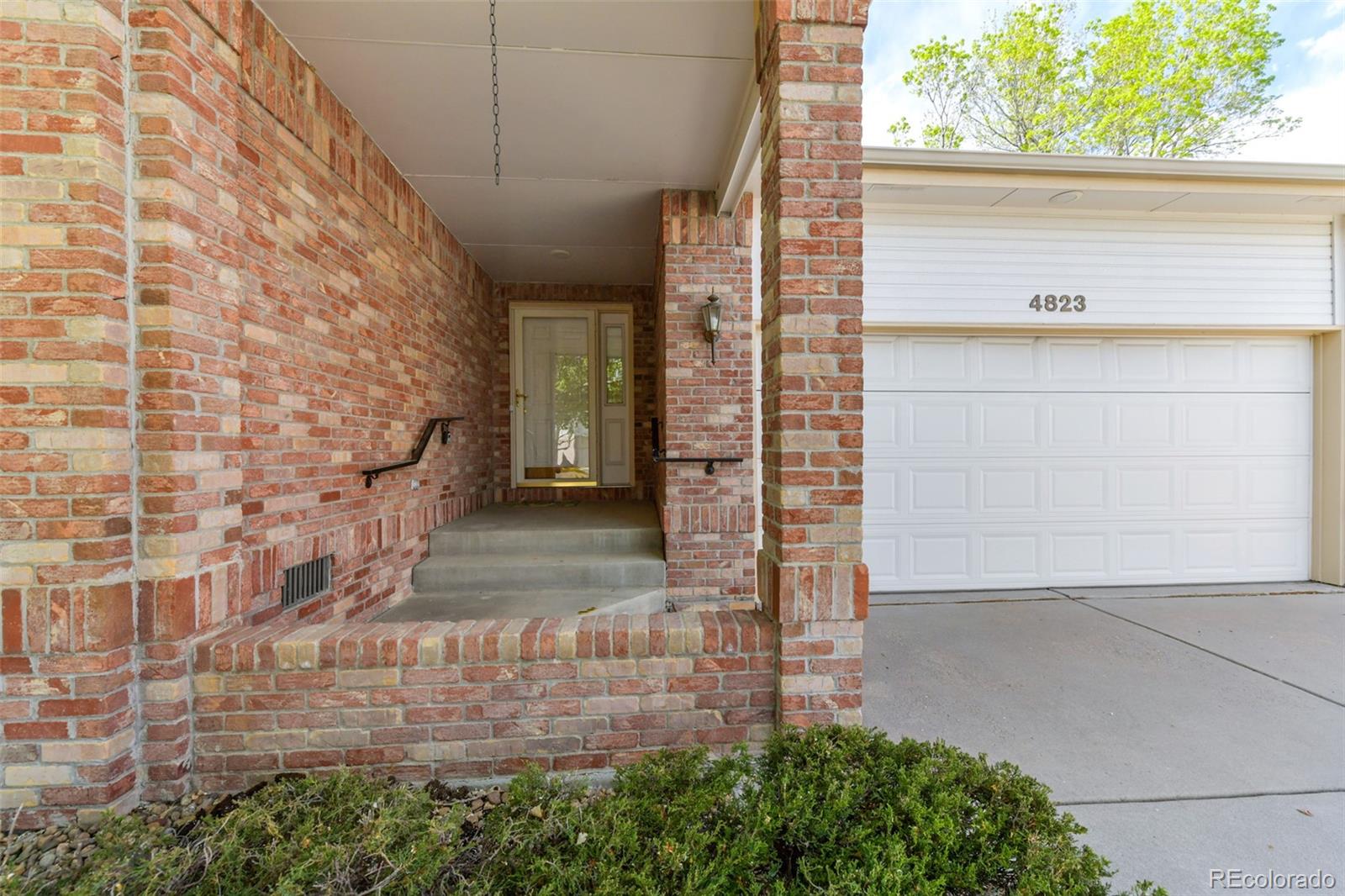4823 Greenwich Place Highlands Ranch CO 80130