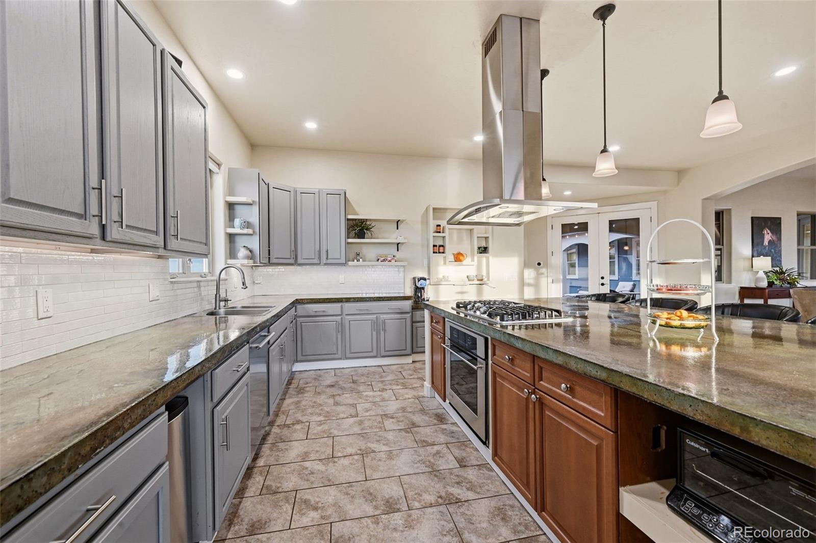 45330 Valdonna Circle Bennett CO 80102