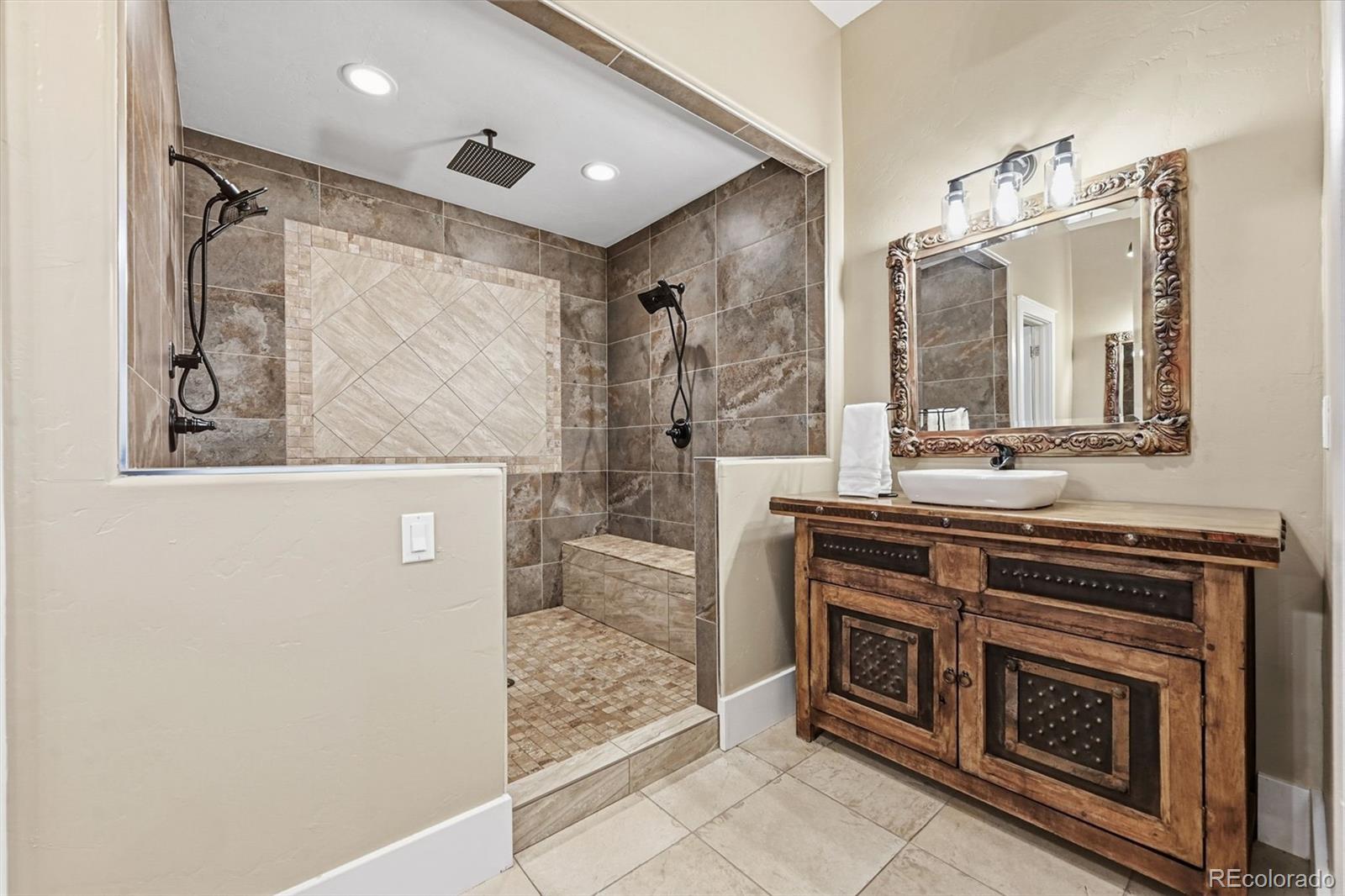 45330 Valdonna Circle Bennett CO 80102