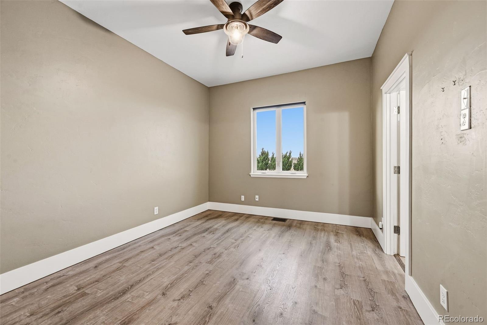 45330 Valdonna Circle Bennett CO 80102