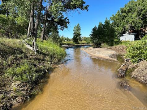 45330 Valdonna Circle Bennett CO 80102