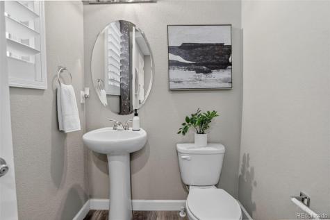 5010 S Wenatchee Circle Aurora CO 80015