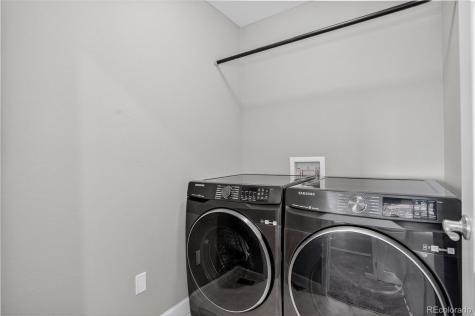 5010 S Wenatchee Circle Aurora CO 80015