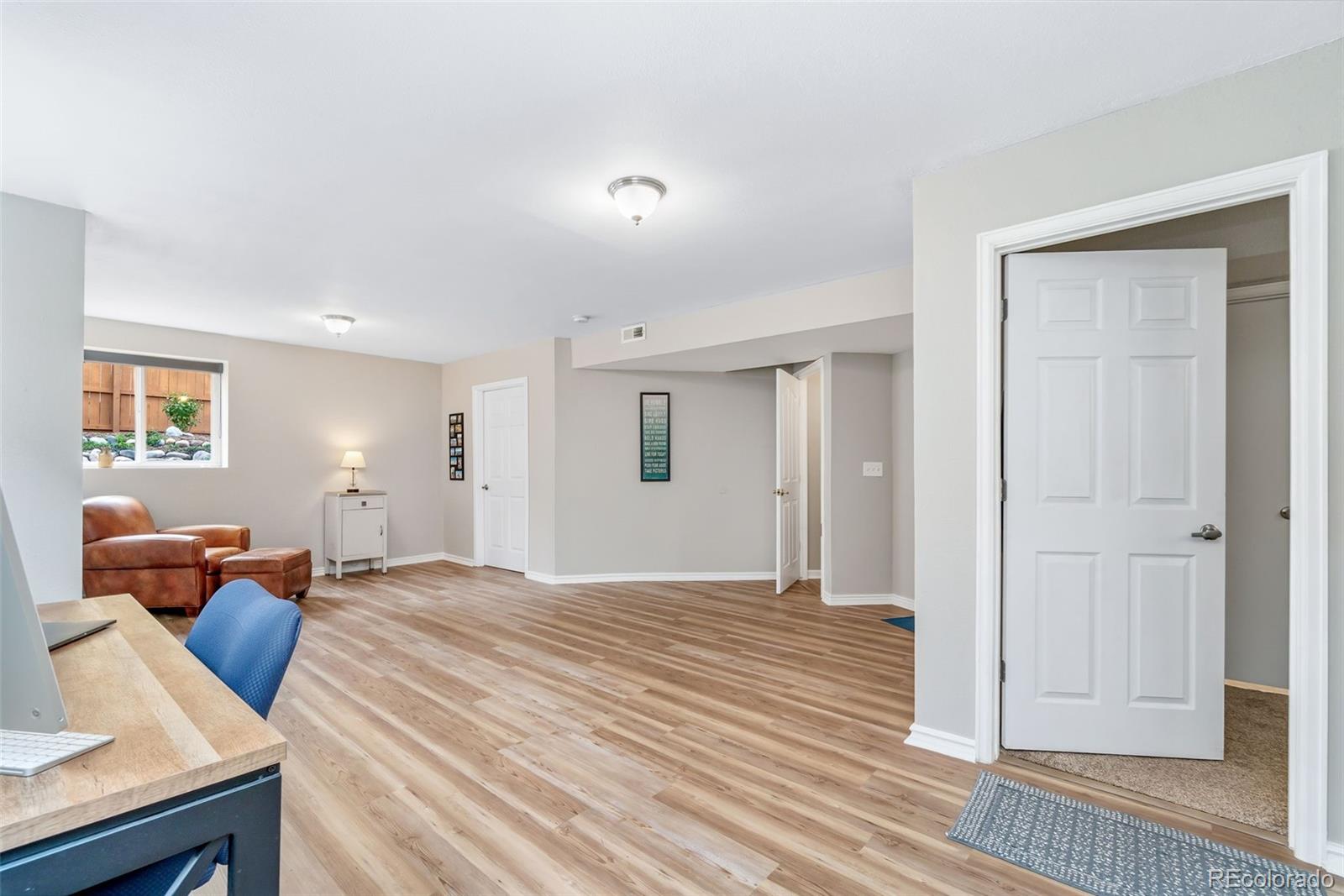 812 Brookside Drive Longmont CO 80504