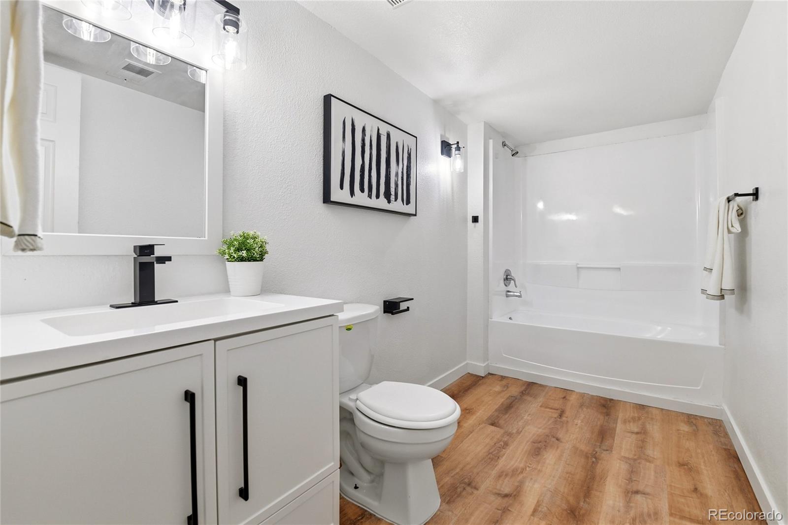 11607 E Mexico Avenue Aurora CO 80012