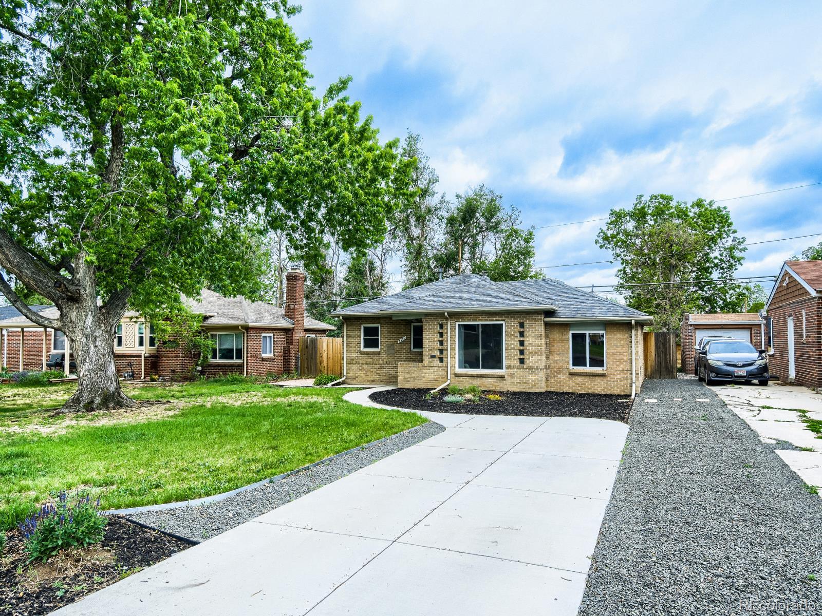 2431 Oneida Street Denver CO 80207