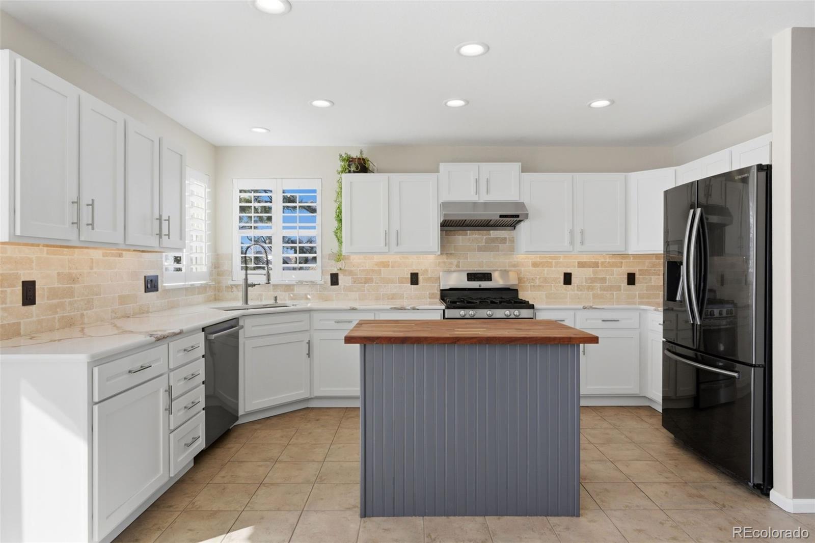 22102 E Ida Place Aurora CO 80015