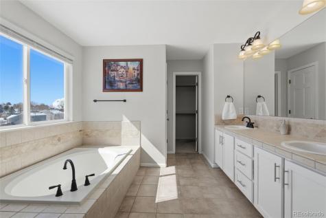 22102 E Ida Place Aurora CO 80015
