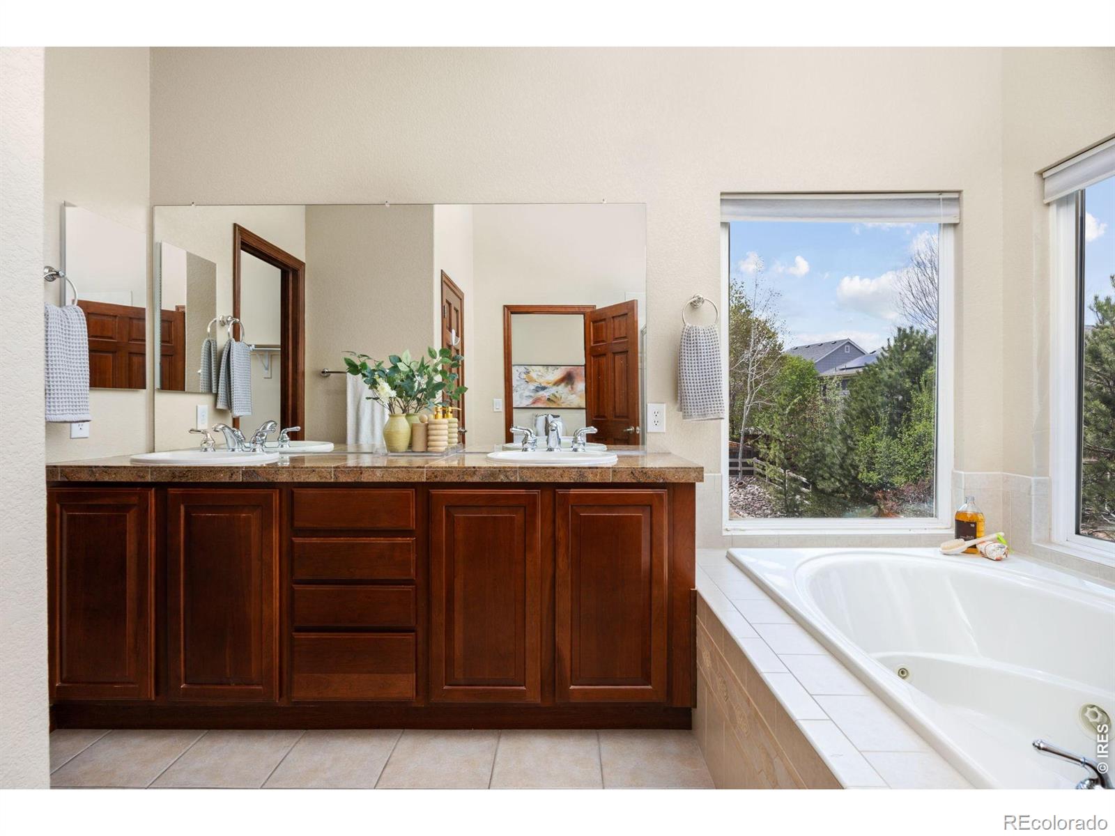1513 Cannon Mountain Drive Longmont CO 80503