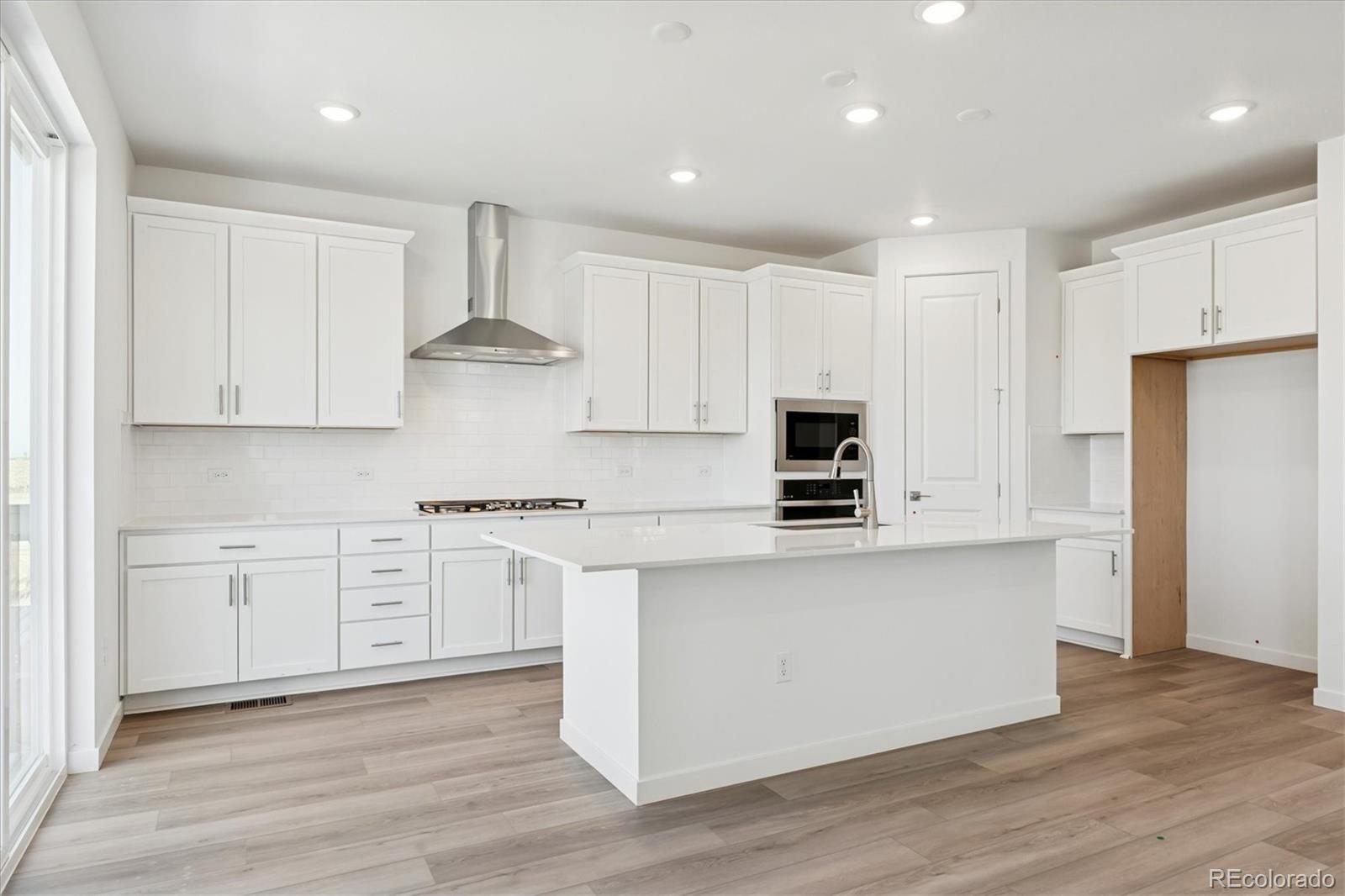 9140 Hayden Peak Street Englewood CO 80112