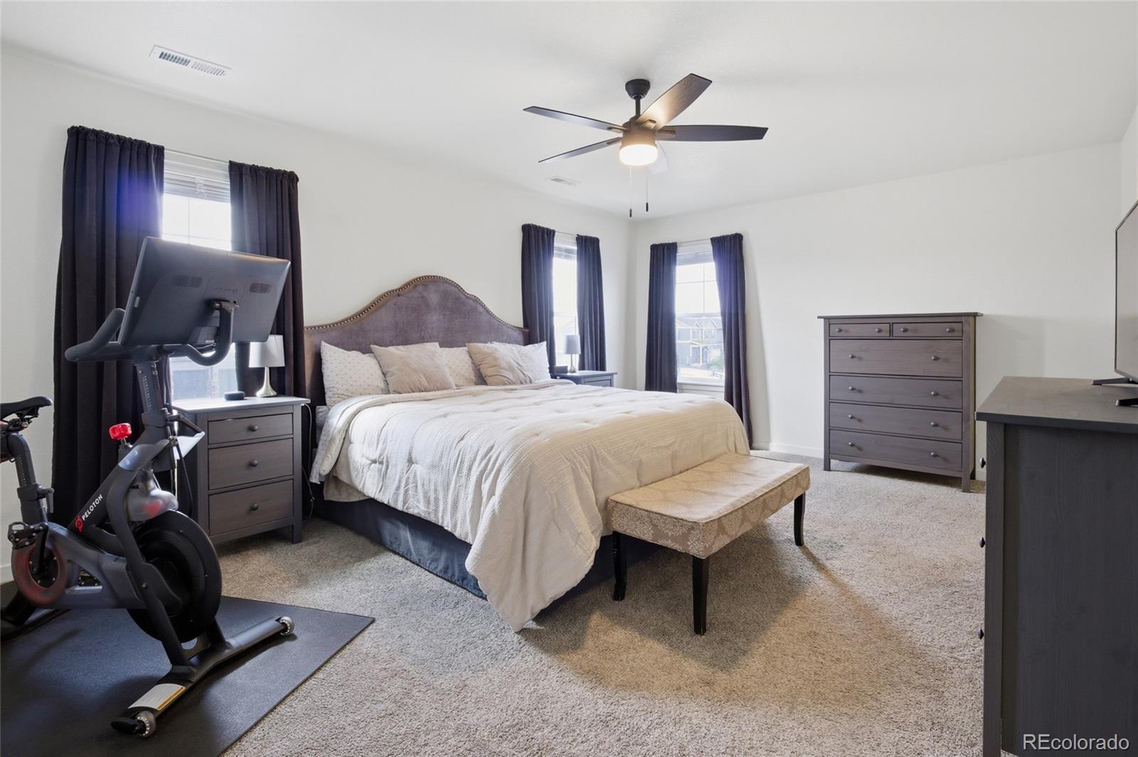 4404 Garnet Way Longmont CO 80504