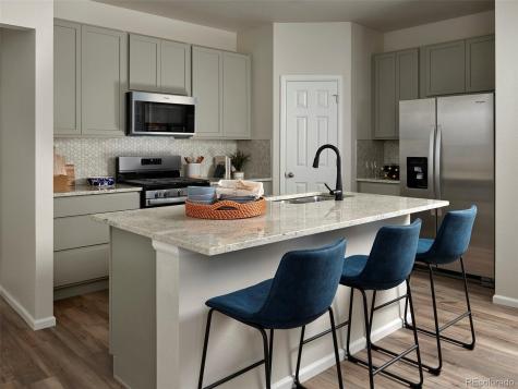 749 N Shawnee Street Aurora CO 80018