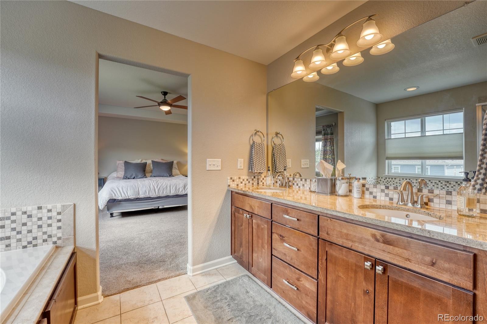 6641 S Kellerman Way Aurora CO 80016